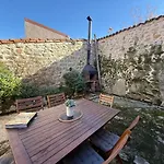 Fuente Santa *